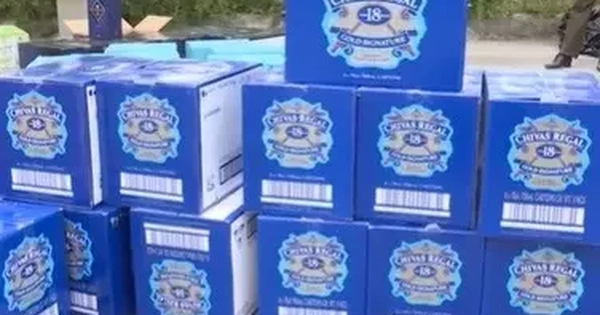 Rượu Chivas, Royal salute bị tịch thu, đấu giá hơn 1,4 tỷ đồng