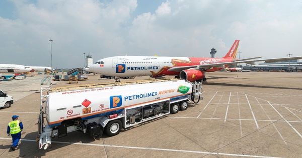 Petrolimex Aviation và Vietjet Air tiên phong xanh hoá bầu trời Việt