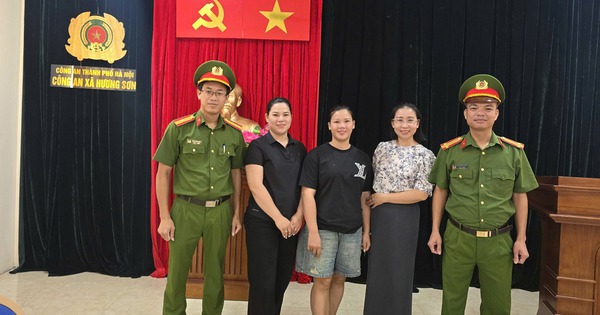 Đến công an Hà Nội xuất trình thông tin tài khoản ngân hàng, người phụ nữ được nhận lại 400 triệu đồng