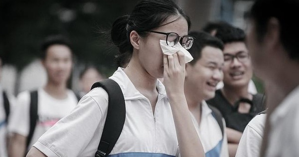 Nữ sinh trường trọng điểm 12 năm học giỏi nhưng thi đại học nộp giấy trắng, nhà trường sửng sốt khi biết nguyên do: “Em cố tình thi trượt”