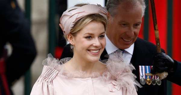 "Viên ngọc mới" của Hoàng gia Anh ngày càng tỏa sáng