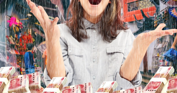 Trú mưa bất ngờ trúng độc đắc: Người phụ nữ đổi đời nhờ tấm thẻ cào gần 4 tỷ đồng