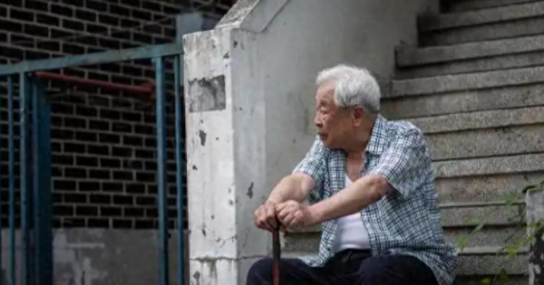 Sau tuổi 60, tiền bạc vô nghĩa – 3 NỖI ĐAU này mới khiến con người gục ngã