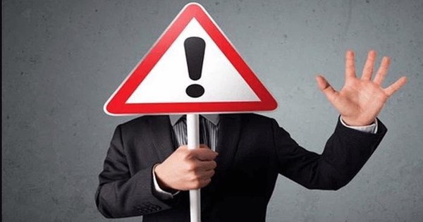 HOSE phát cảnh báo khẩn tới nhà đầu tư về các tài liệu giả mạo