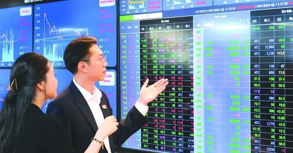 Cổ phiếu ‘vua’ trở lại và lợi hại hơn xưa