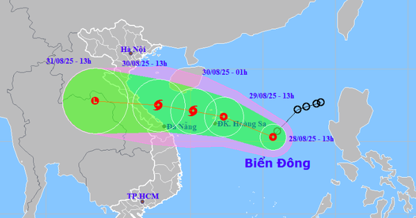 Áp thấp nhiệt đới sắp mạnh thành bão, hướng thẳ...