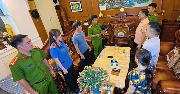 Công an thông tin khám xét nhà ông Cao Tiến Đoan, doanh nhân kiêm "ông bầu" bóng đá xứ Thanh