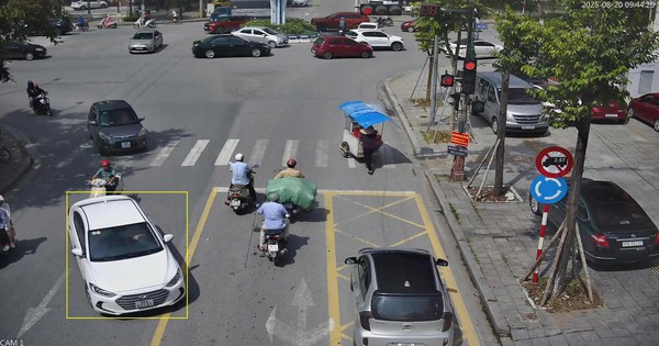 Loạt xe rẽ trái sai quy định, đè vạch mang biển số sau nhanh chóng nộp phạt nguội theo Nghị định 168