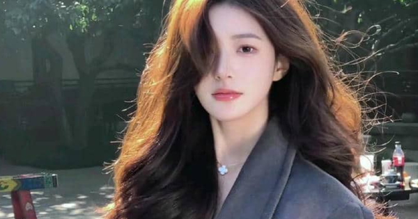 Nhà tuyển dụng hỏi: "Bạn nhặt được 1 cái ví rỗng, nhưng người chủ lại nói bên trong có tiền, bạn xử lý ra sao" - Ứng viên đáp 1 câu thông minh!