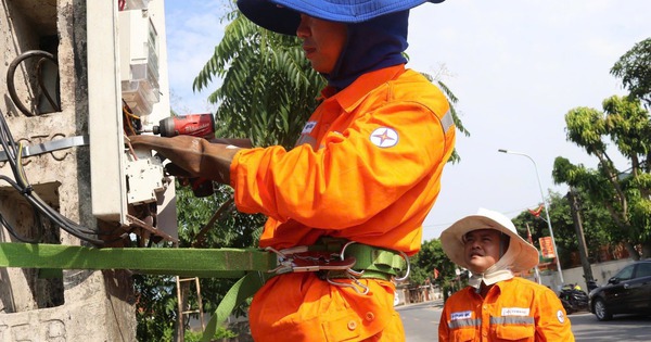 Căng thẳng cấp điện trong cao điểm nắng nóng