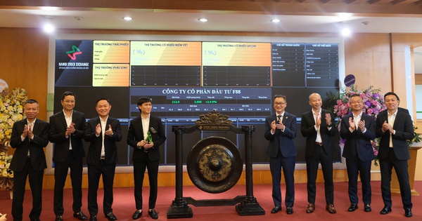 F88 ngày đầu lên sàn: Giá trần, dư bán hạn chế