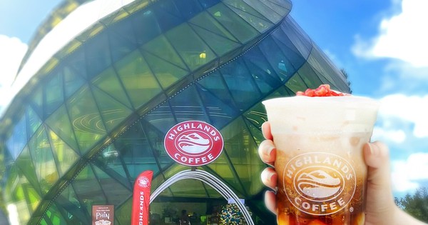 Tập đoàn Philippines tiếp tục hốt bạc tại Việt Nam, Highlands Coffee, gà rán mang về lợi nhuận khủng trong nửa đầu 2025