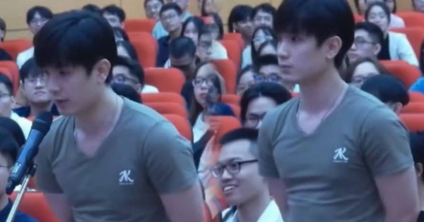 "Tinh hoa hội tụ" phiên bản đời thực: Chỉ 5 giây lên sóng, tân bác sĩ nội trú đẹp trai khiến chị em "sốt xình xịch"!