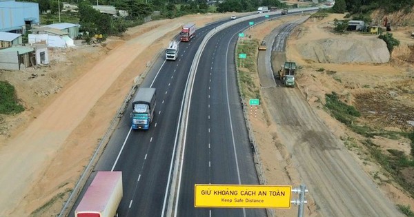 Trước ngày 10/11, hoàn thành đăng ký dự án, công trình khởi công, khánh thành dịp 19/12