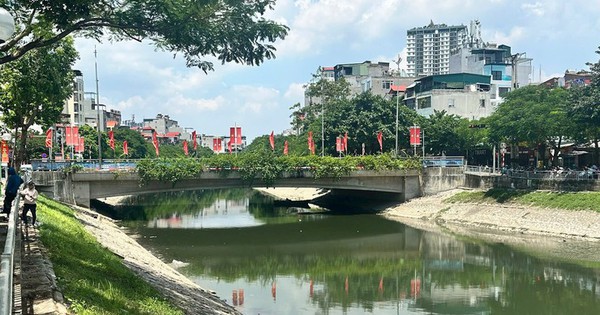 Hà Nội sắp làm công viên hai bên sông Tô Lịch và Nhà hát Ngọc Trai bên hồ Tây