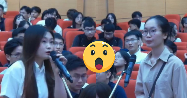 Tình cờ đến... bất ngờ chính là tên của 2 nữ Bác sĩ Nội trú này: Người hô tên trước là Thuý Kiều, người hô sau là Thuý Vân!