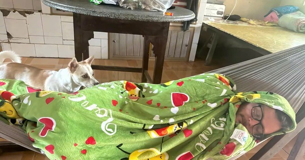 Khách Tây chạy hệ điều hành nội địa khiến hội hay nhờn tái mặt: "Chắc học đến tiếng Việt cao cấp rồi"