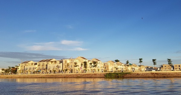 Long Xuyên và Cần Thơ: Cặp "song hành" dẫn dắt kinh tế miền Tây