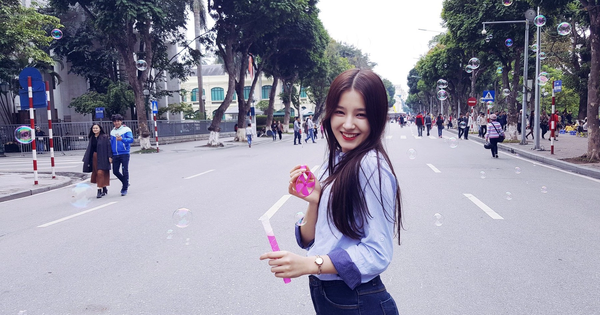 Người "đẹp nhất hành tinh" và vợ tỷ phú đốt nóng phố đi bộ Hà Nội, giờ sao rồi?