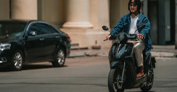 Đây là loạt xe máy điện đi xa hơn ô tô khi sạc đầy, đều là thương hiệu Việt Nam