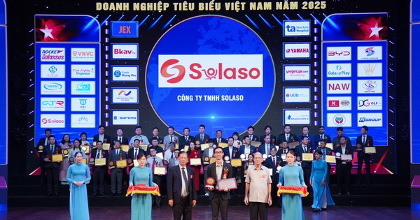 Solaso nhận giải thưởng "doanh nghiệp xuất sắc"