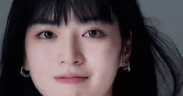 5 mỹ nhân Việt má lúm phú quý "trời ban", gái Trung, gái Hàn chi cả trăm triệu dao kéo chưa chắc đẹp bằng