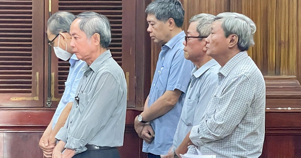 Khu đất 132 Bến Vân Đồn bị ngăn chặn giao dịch vì vụ Vinafood II: Kỳ vọng phán quyết tháo gỡ