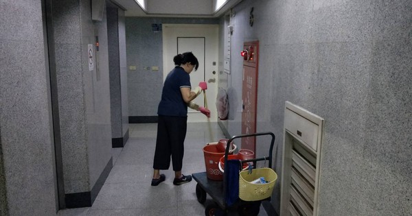 Cơn sốt ứng tuyển vào làm nhân viên vệ sinh tại một siêu thị: 132.000 người đăng ký, hệ thống nộp đơn tắc nghẽn, tỷ lệ đỗ chỉ 0,7%