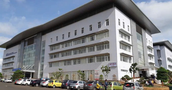 Chuyện khó hiểu về máy tán sỏi thận ở Bệnh viện Đa khoa vùng Tây Nguyên