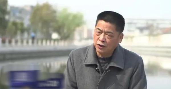 Đến ngân hàng nhận 13 tỷ, người đàn ông bị chặn ở cửa vì lí do này