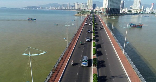 Khánh Hòa mới: “Cực tăng trưởng biển đảo” cần bệ phóng nhân lực và nhà đầu tư lớn