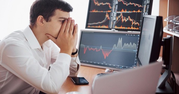 Vì sao lợi nhuận tăng nhưng giá cổ phiếu không tăng?