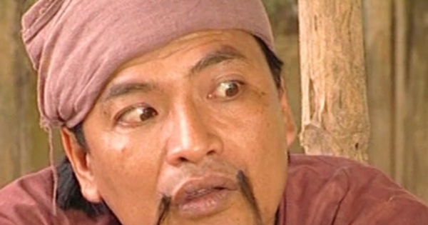 'Vua hề chèo' từng chẳng có xu dính túi, U70 vẫn đắt show, sống an nhàn bên vợ 2