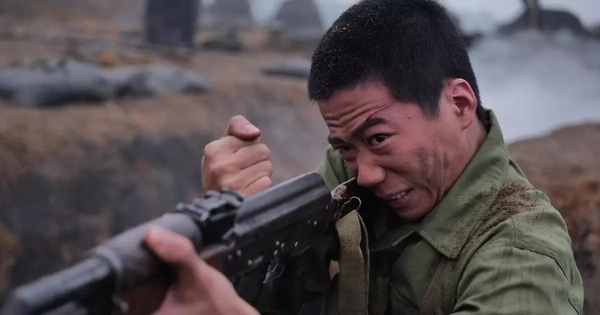 "Mưa đỏ" sắp vượt 700 tỷ đồng, nhà sản xuất bỏ túi bao nhiêu?