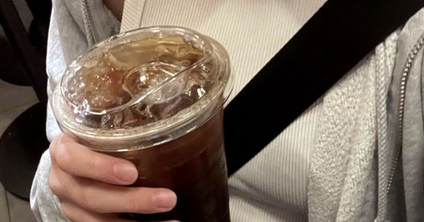 Uống cà phê gặp 6 dấu hiệu sau, nên dừng lại ngay: Đang bị bòn rút sức khỏe, cơ thể “lão hoá không phanh”