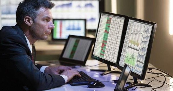 Một cổ phiếu bluechips bị khối ngoại "xả" gần 600 tỷ đồng trong phiên 23/9