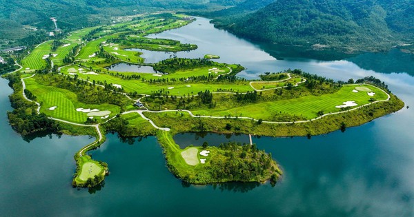 Giải đấu lần đầu tổ chức ở Việt Nam: Quy tụ các golfer hàng đầu, với chiếc cúp đặc biệt mang biểu tượng của di sản Việt