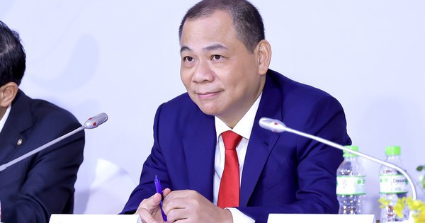 Choáng với độ giàu của tỷ phú Phạm Nhật Vượng