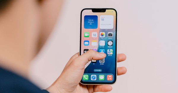 Bão giá iPhone cũ: iPhone 16 Pro Max, 15 Pro Max giảm kỷ lục, không mua bây giờ sẽ tiếc!