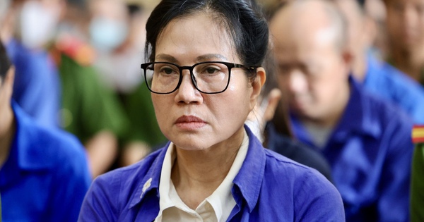 Đề nghị tuyên phạt cựu Tổng giám đốc SJC Lê Thúy Hằng đến 30 năm tù