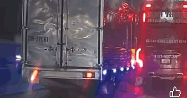 Tài xế xe khách chèn ép, chuyển làn gây nguy hiểm, va chạm với xe tải khai gì?