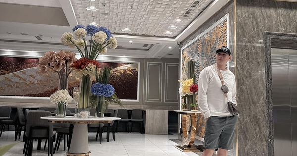 Ngoại hình ca sĩ giữ chức Viện phó, thỉnh thoảng chốt đơn một căn nhà, 50 tuổi rất giàu nhưng chưa vợ con