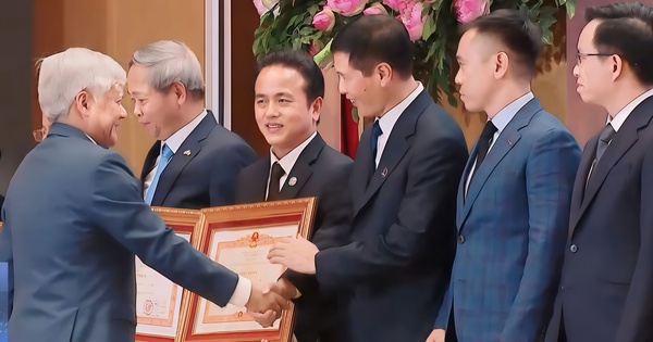 Ống đồng Toàn Phát nhận giải Doanh nghiệp đóng góp xuất sắc vì xã hội