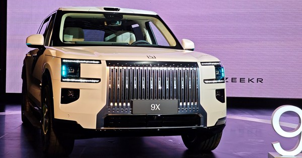 Hãng xe rục rịch về Việt Nam ra mắt mẫu SUV hybrid cỡ lớn đối đầu Mercedes-Benz GLS: Giá tương đương 1,7 tỷ, đi từ Hà Nội đến Nha Trang mới cần tiếp nhiên liệu