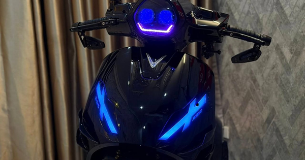 Người dùng khoe xe điện VinFast cá nhân hóa cực mạnh, dân mạng choáng: '1 đồng tiền xe, 5 đồng tiền độ'