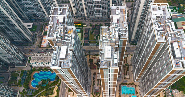 Nhà ở ngày càng đắt đỏ, tăng gấp 3 lần sau hơn một thập kỷ, tỷ suất sinh Việt Nam rơi xuống đáy lịch sử