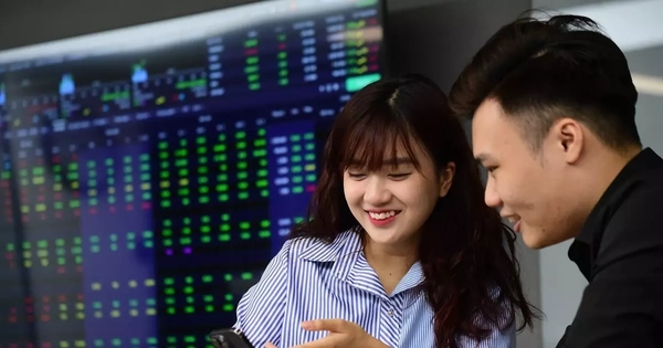 Cổ phiếu thép hút mạnh dòng tiền