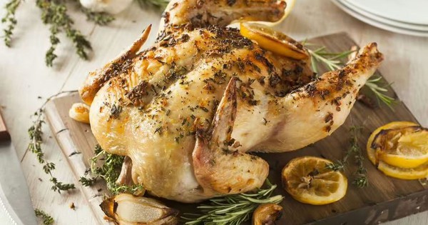 Đầu bếp chuyên nghiệp chỉ ra lỗi sai thường gặp nhất khi nấu thịt gà khiến thịt vừa khô vừa dai