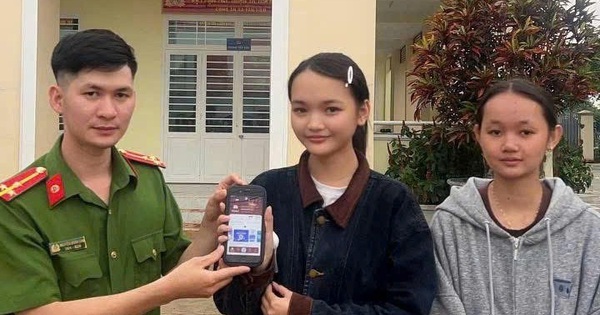 Ngân hàng liên hệ, nữ sinh 2010 xác nhận có giao dịch chuyển khoản 19 triệu đồng, liền báo công an