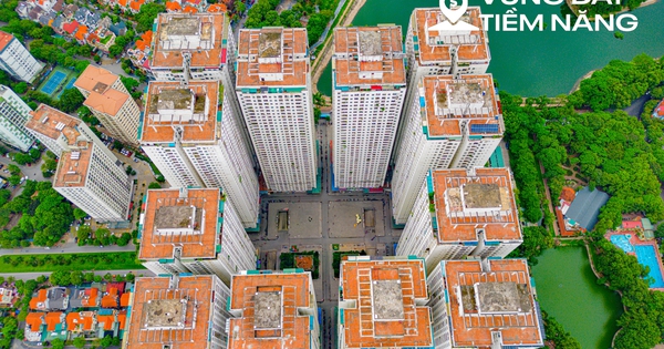 Chung cư có tường bong tróc, thi thoảng thang máy lại hỏng, thiếu nước...có giá tăng gấp 3 lần, hở ra là cháy hàng